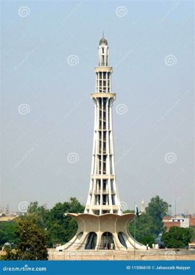 Le Minar de Emin, Un Témoin Silencieux d'un Passé Glorieux et un Point de Vue Panoramique Imprenable!