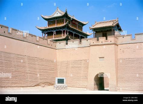 La Porte de Jiayuguan, vestige historique monumental à l'ouest de la Chine !